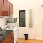 Private Room With Shower On Union Square Side 1